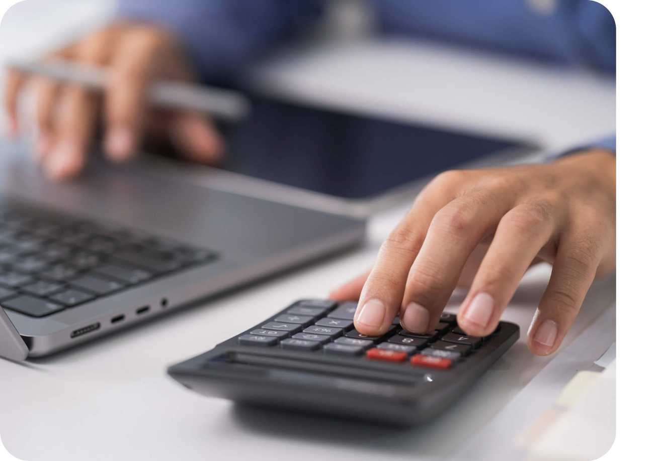 Bezpieczeństwo i zgodność z regulacjami – fundament branży finansowej i prawnej